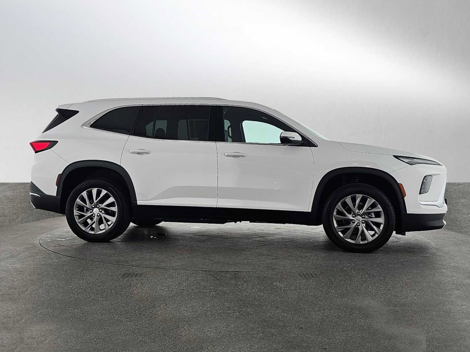 New 2026 Buick Enclave Preferred w/ Power Package image 2