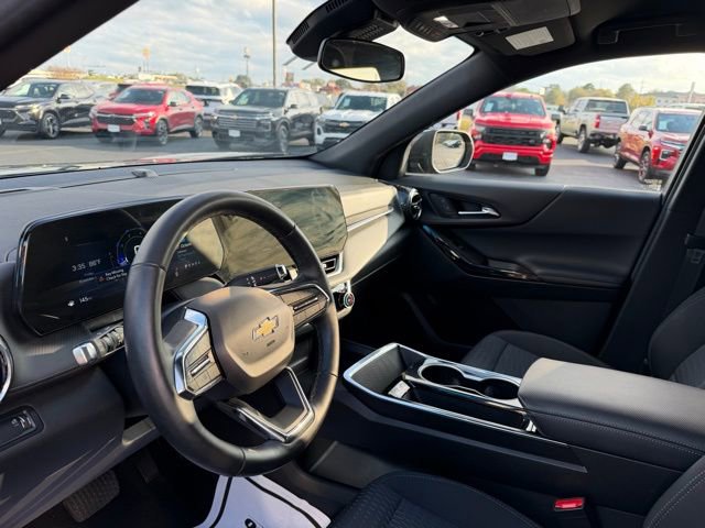 Used 2025 Chevrolet Equinox LT image 6