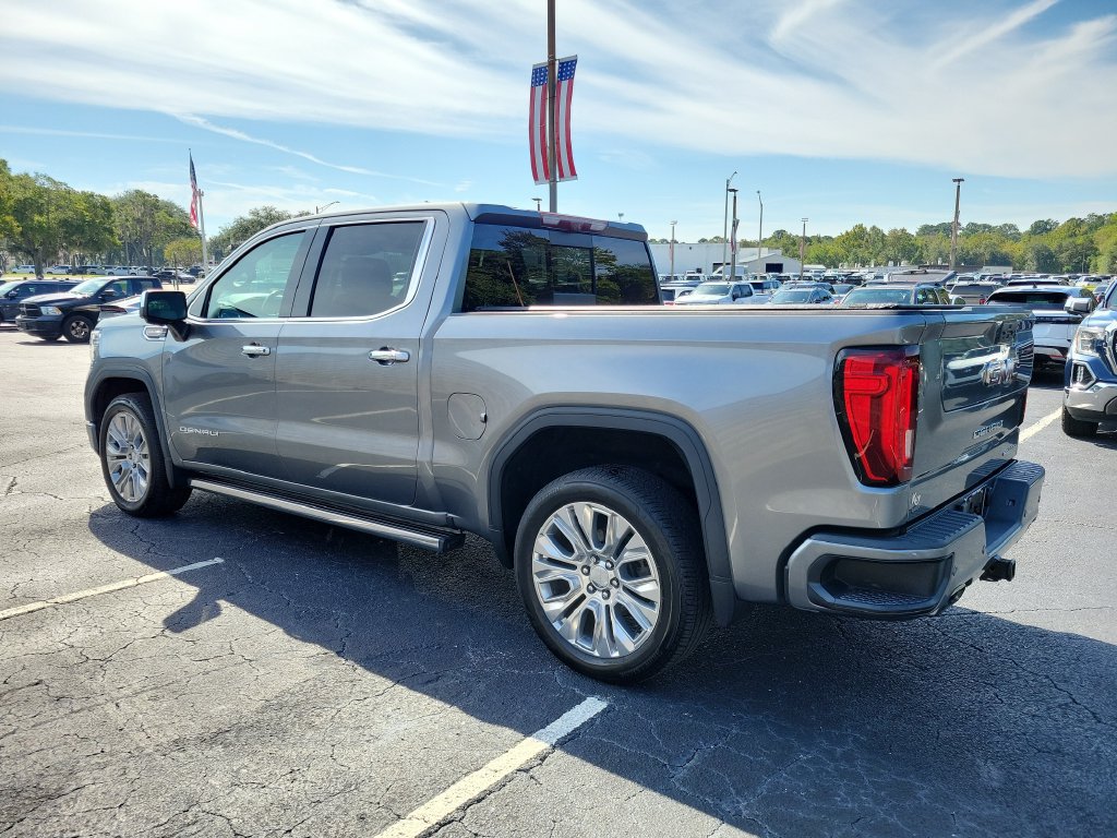 Used 2021 GMC Sierra 1500 Denali w/ Denali Ultimate Package AWD/4WD image 3