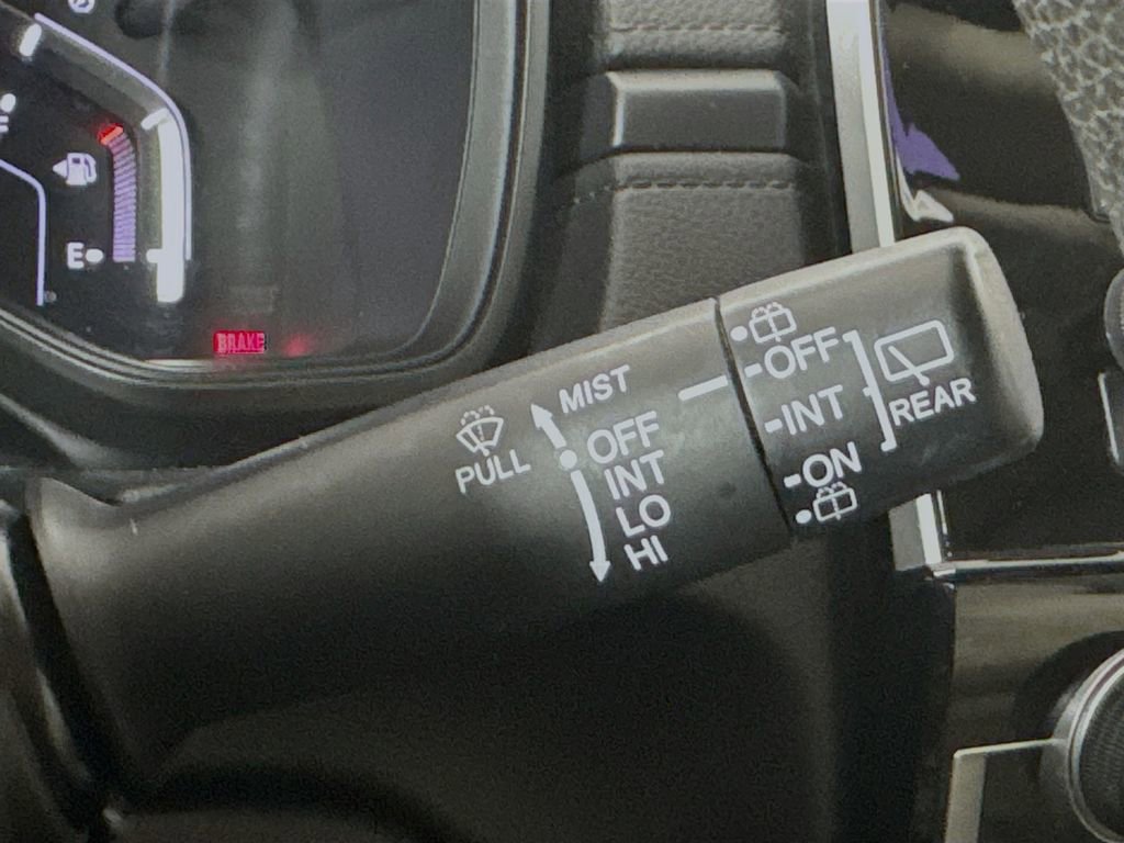 Used 2018 Honda CR-V LX image 13