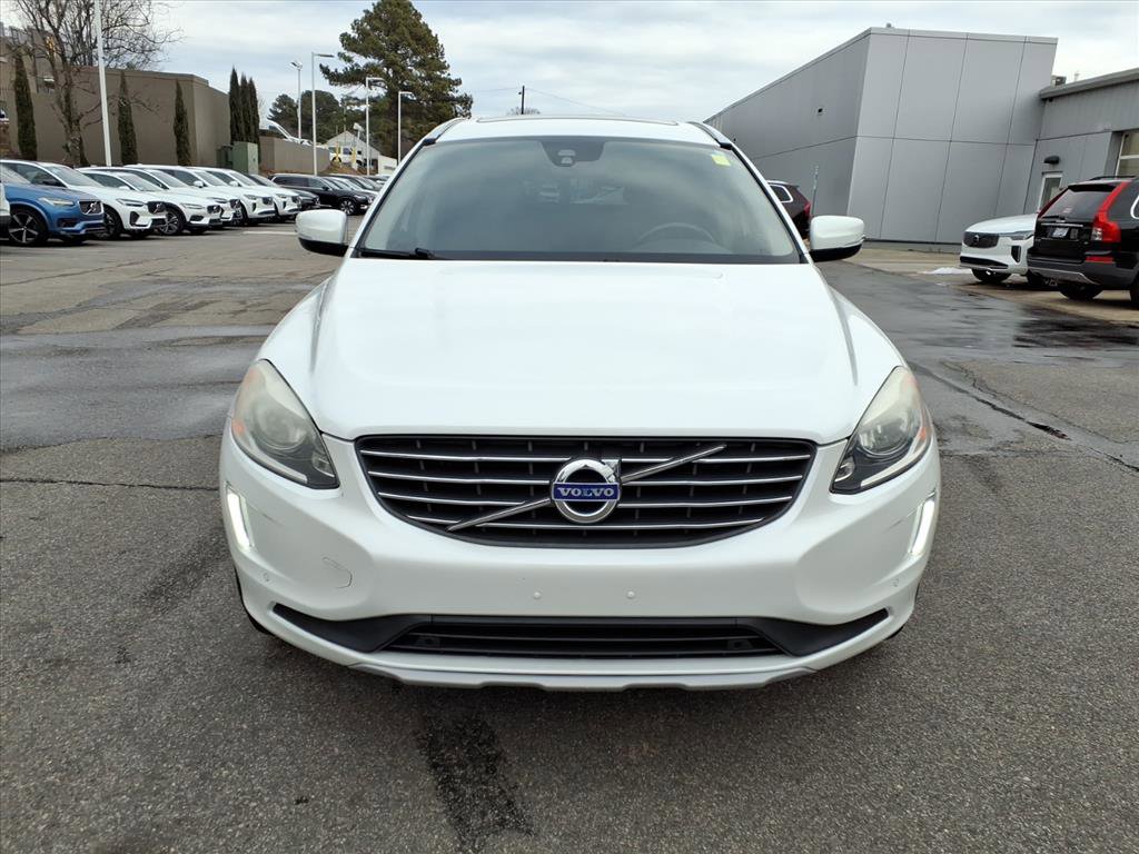 Used 2017 Volvo XC60 T5 Inscription w/ Preferred Option Package image 10