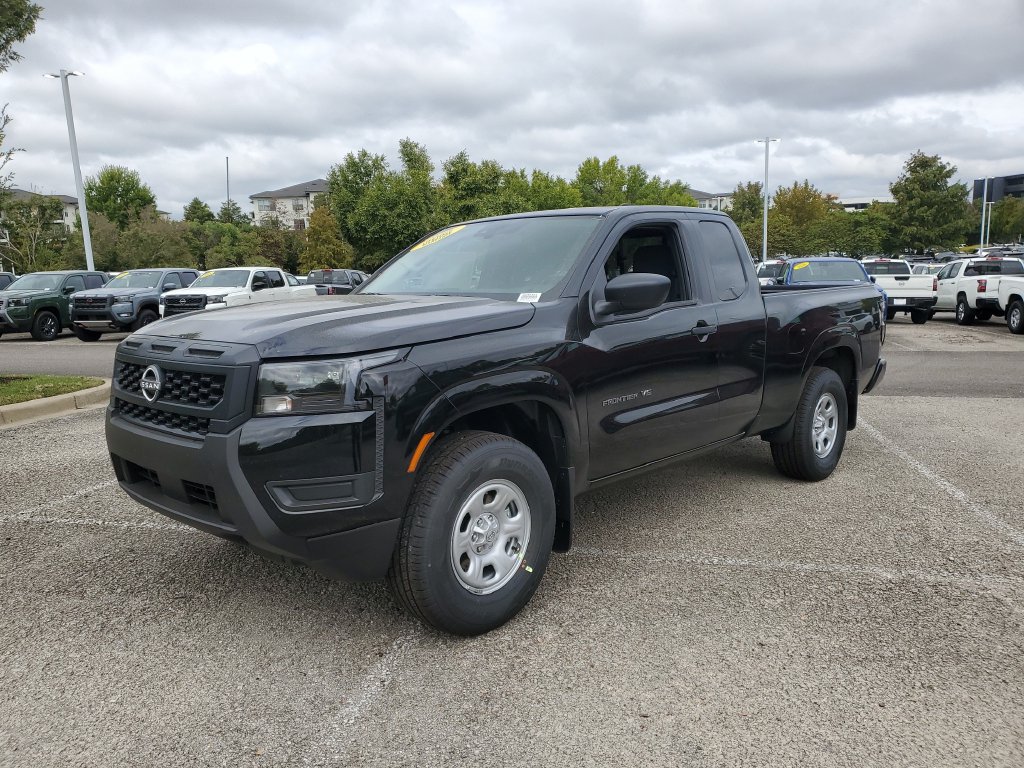 New 2027 Nissan Frontier S RWD image 2
