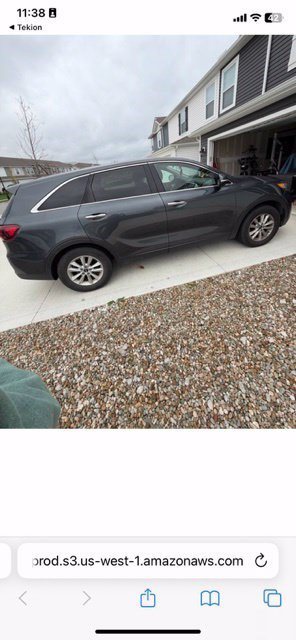 Used 2020 Kia Sorento LX FWD image 3