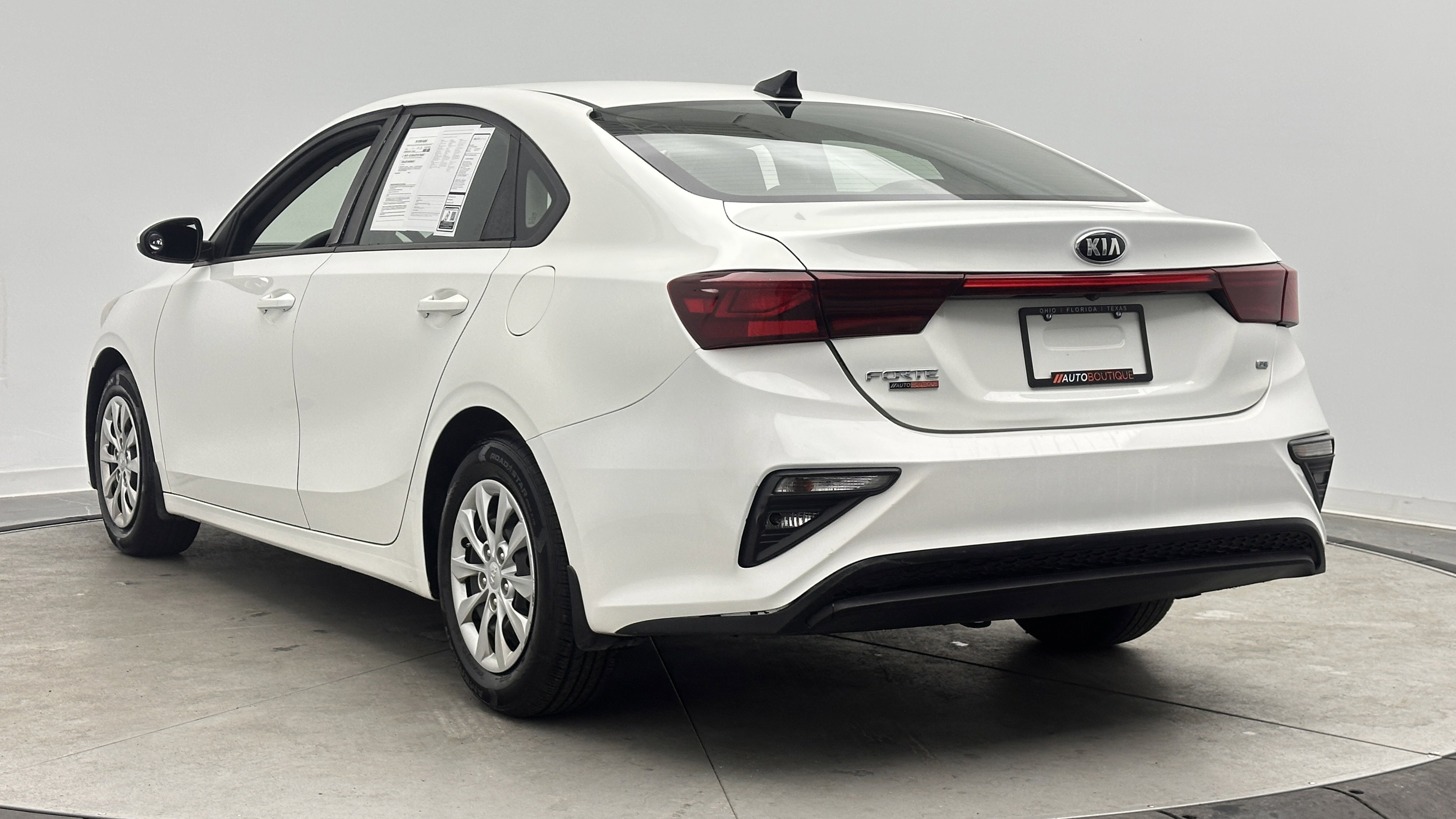 Used 2019 Kia Forte Sedan image 5