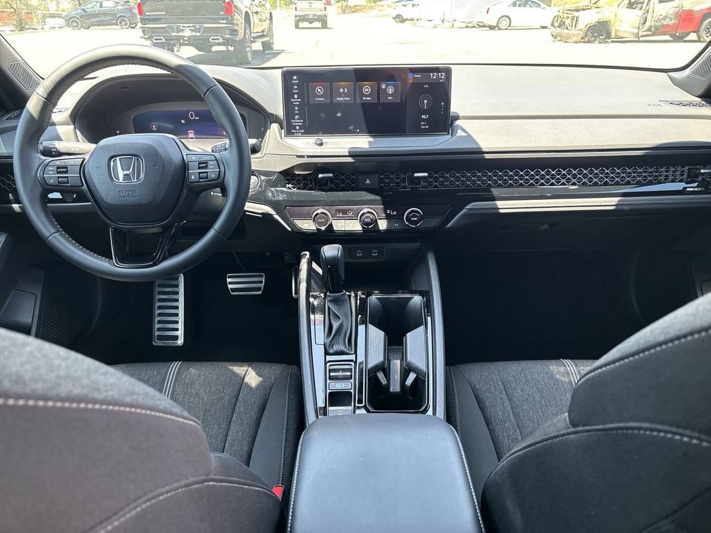 Used 2024 Honda Accord Sport image 24