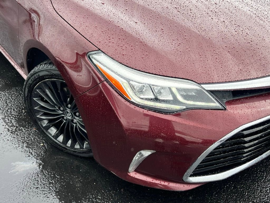 Used 2016 Toyota Avalon Touring image 2