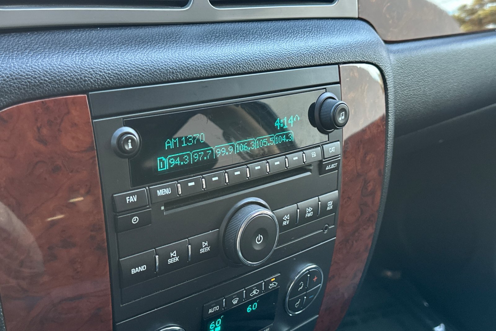 Used 2013 Chevrolet Avalanche LT w/ Texas Edition RWD image 25