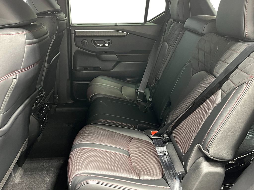 New 2026 Honda Pilot Black Edition image 23