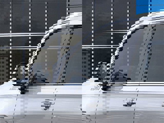 New 2026 Chevrolet Suburban High Country image 12