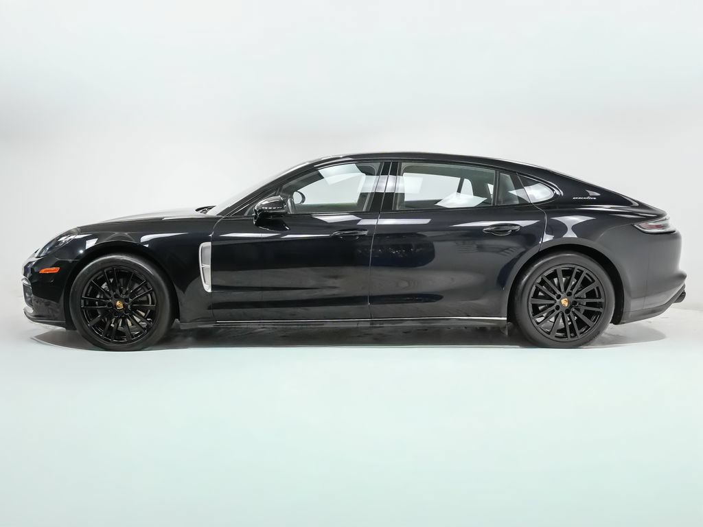 Certified 2022 Porsche Panamera 4 Executive AWD/4WD image 2