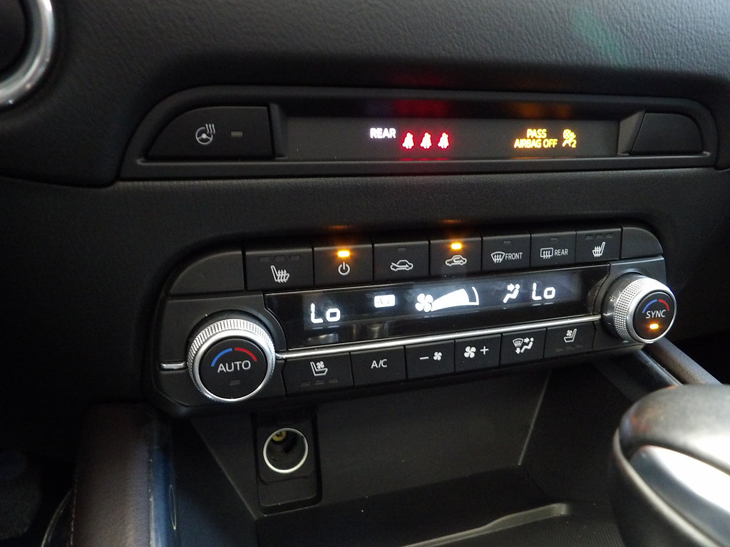 Certified 2023 MAZDA CX-5 Signature AWD/4WD image 34