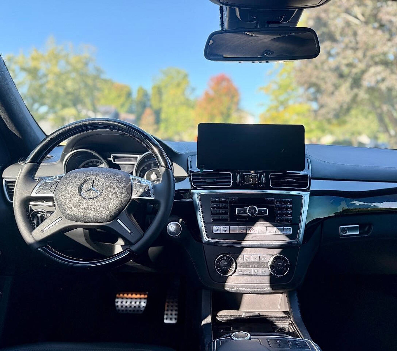 Used 2014 Mercedes-Benz GL 63 AMG 4MATIC image 27