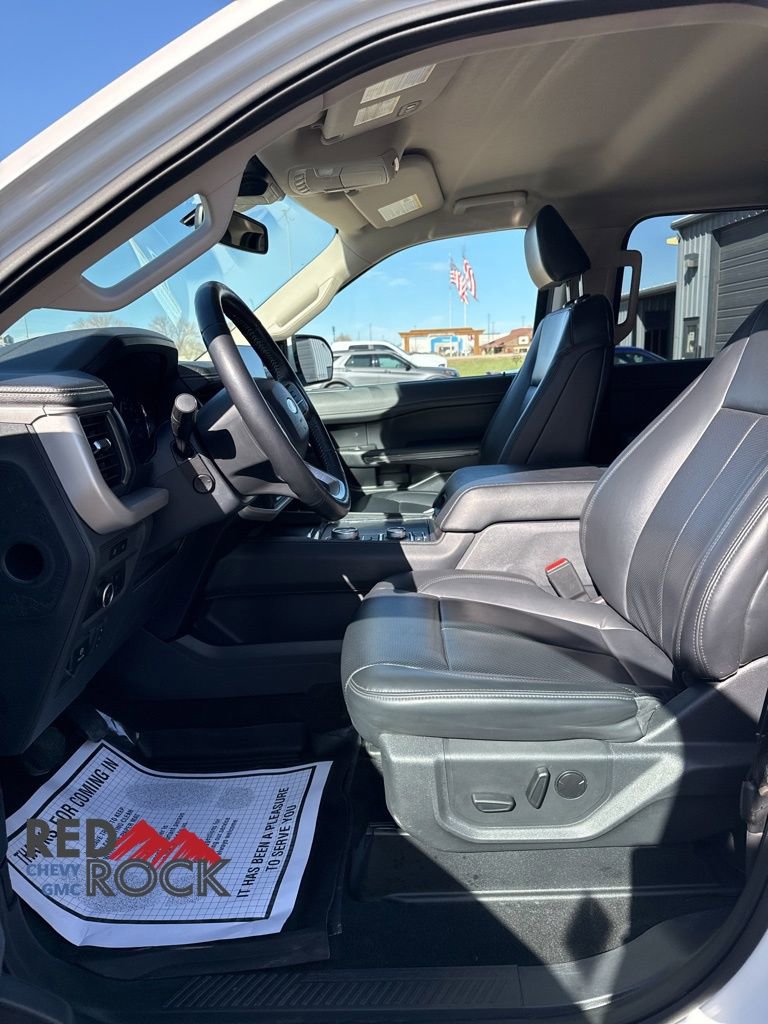 Used 2023 Ford Expedition Max XLT AWD/4WD image 10