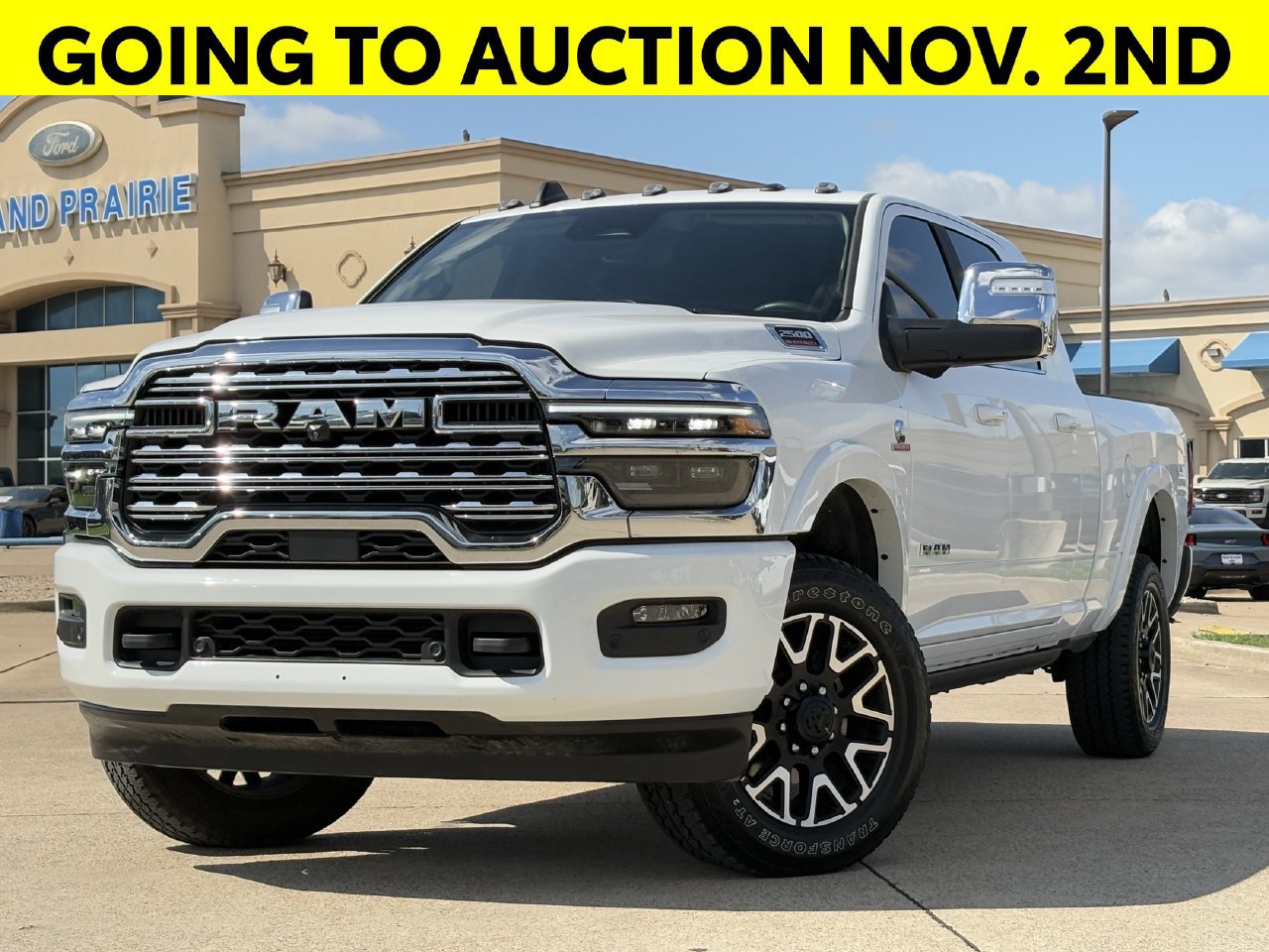 Used 2026 RAM 2500 Limited AWD/4WD image 2