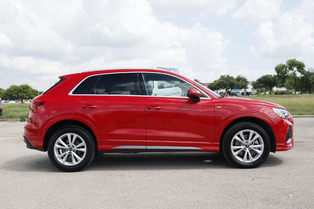 Used 2024 Audi Q3 2.0T Premium AWD/4WD image 29