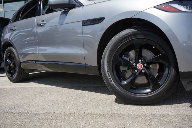 Used 2022 Jaguar F-PACE S AWD/4WD image 10