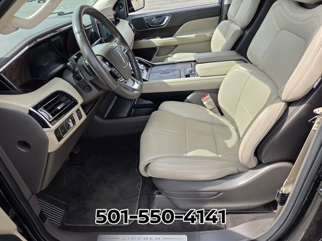 Used 2024 Lincoln Navigator Premiere image 9