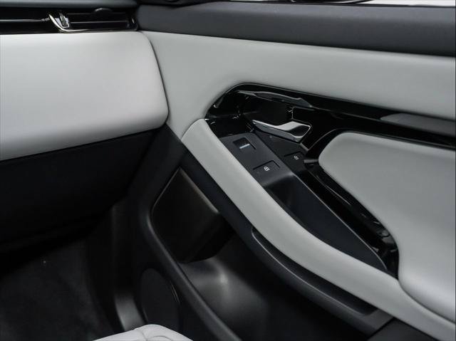New 2026 Land Rover Range Rover Evoque S AWD/4WD image 29