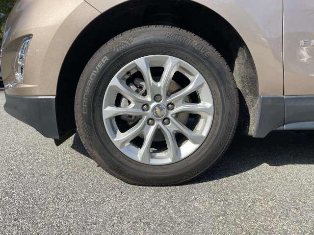 Used 2019 Chevrolet Equinox LS FWD image 9