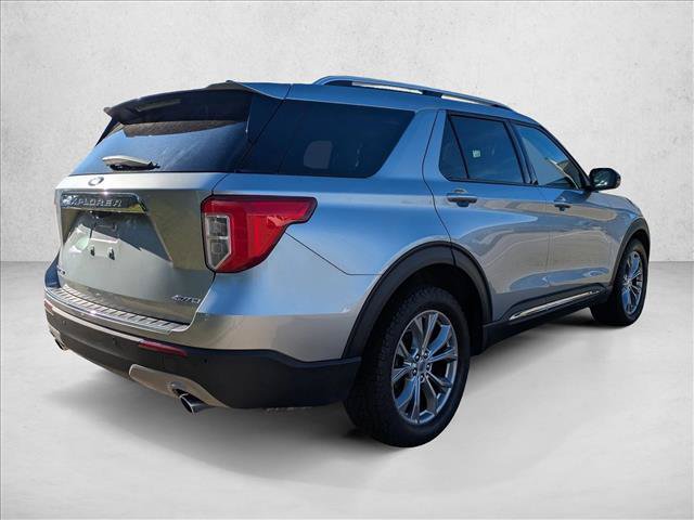 Used 2022 Ford Explorer Limited AWD/4WD image 5