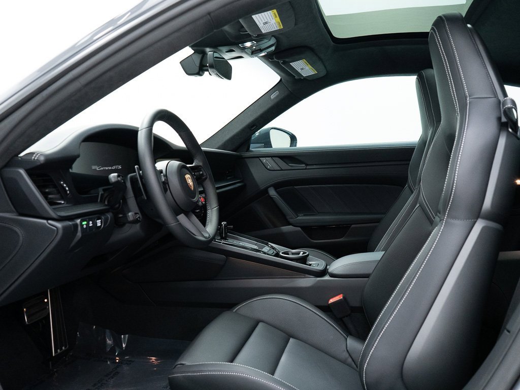 Used 2026 Porsche 911 GTS image 15