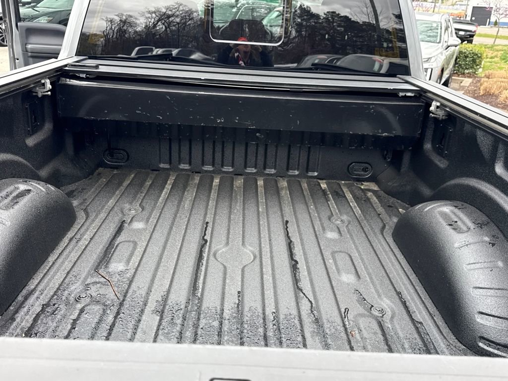 Used 2022 Ford F250 Lariat w/ Black Appearance Package image 25
