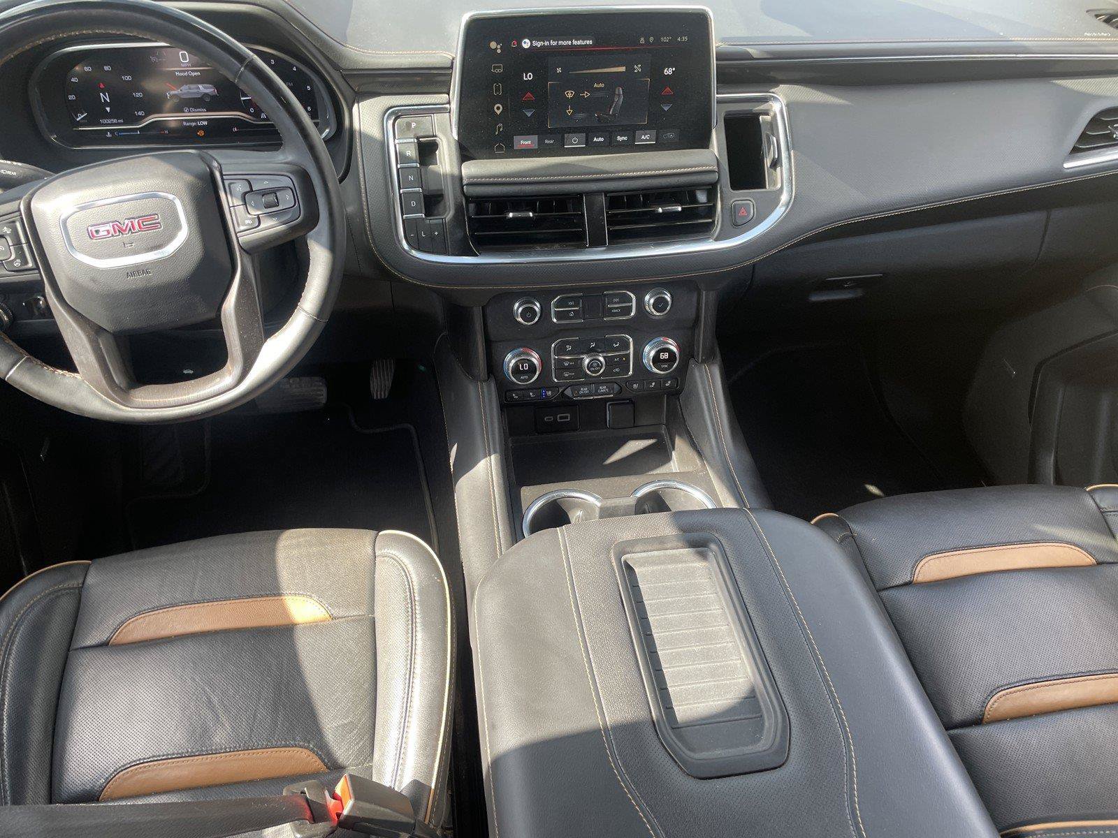 Used 2024 GMC Yukon XL AT4 w/ AT4 Premium Package AWD/4WD image 25