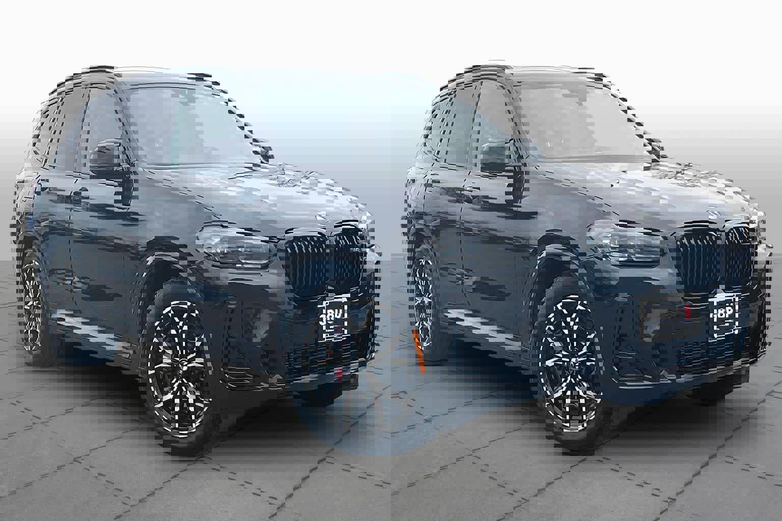 Used 2023 BMW X3 M40i w/ Shadowloine Package image 2