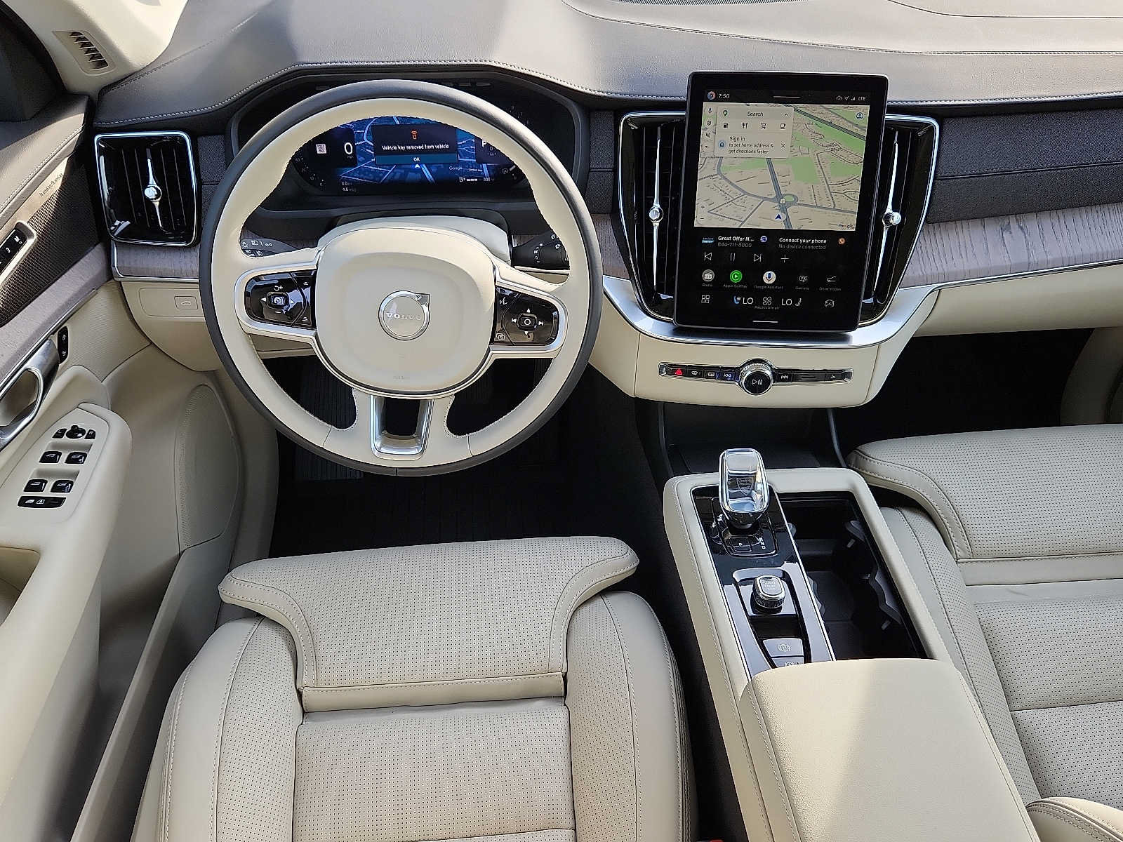 Used 2026 Volvo XC90 B6 Ultra w/ Protection Package Premier AWD/4WD image 11