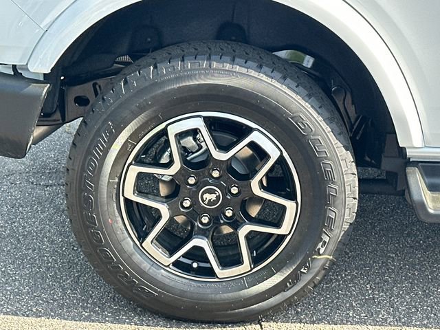 New 2026 Ford Bronco Outer Banks image 18