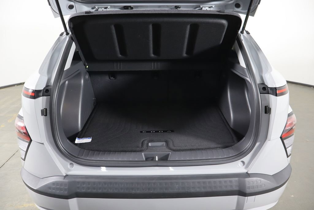 Used 2024 Hyundai Kona SEL FWD image 18