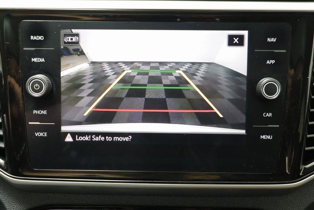 Used 2022 Volkswagen Atlas SEL R-Line image 11