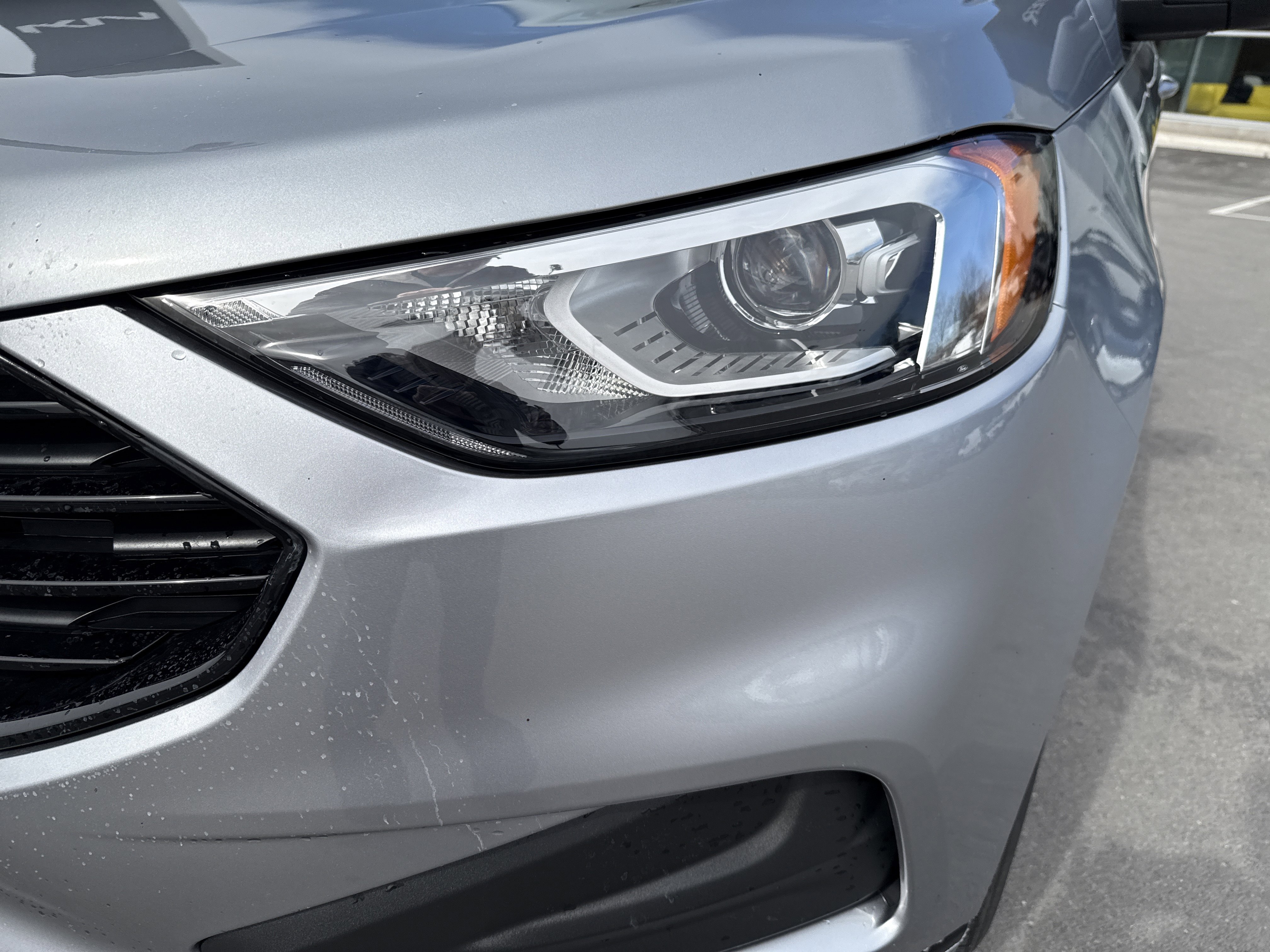 Used 2022 Ford Edge SE w/ Black Appearance Package image 10