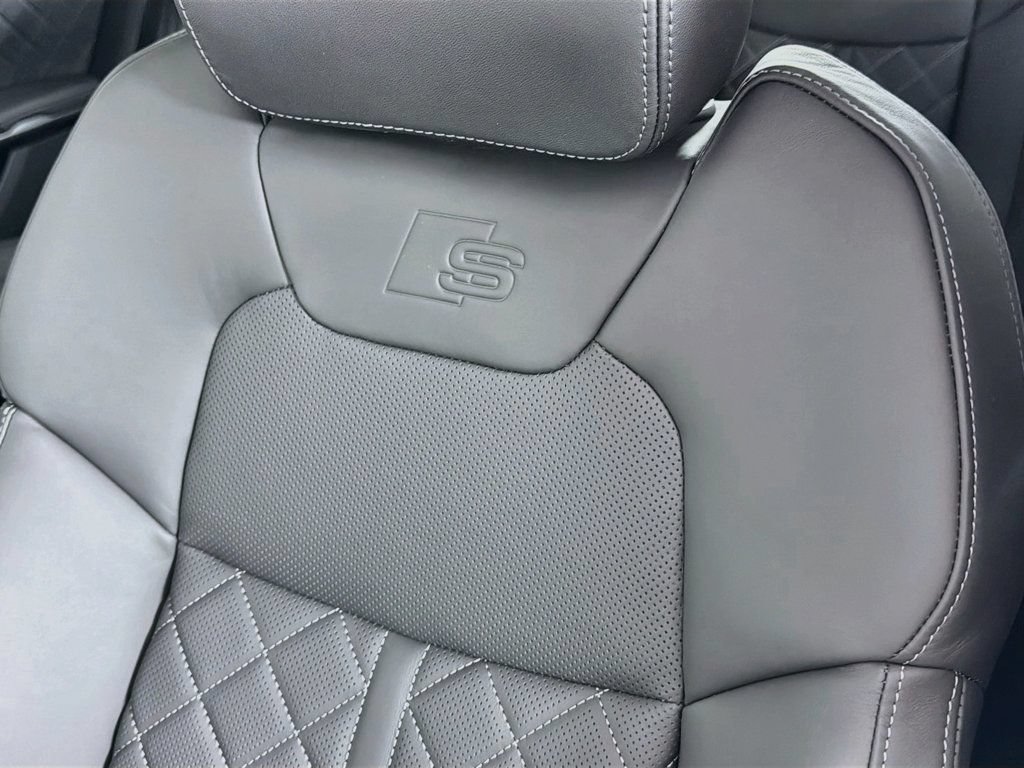 New 2027 Audi S8 AWD/4WD image 20