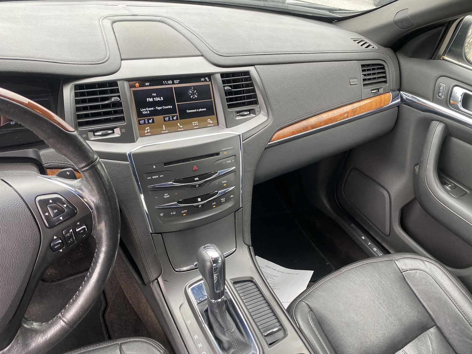 Used 2016 Lincoln MKS image 14