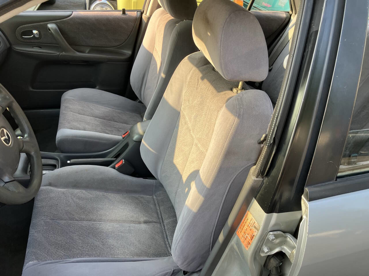 Used 2000 MAZDA Protege ES image 17