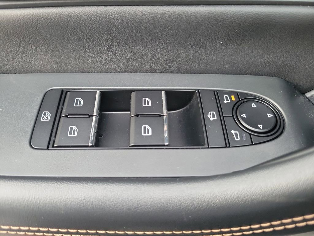 Certified 2025 MAZDA CX-90 3.3 Turbo S w/ Premium Package image 24