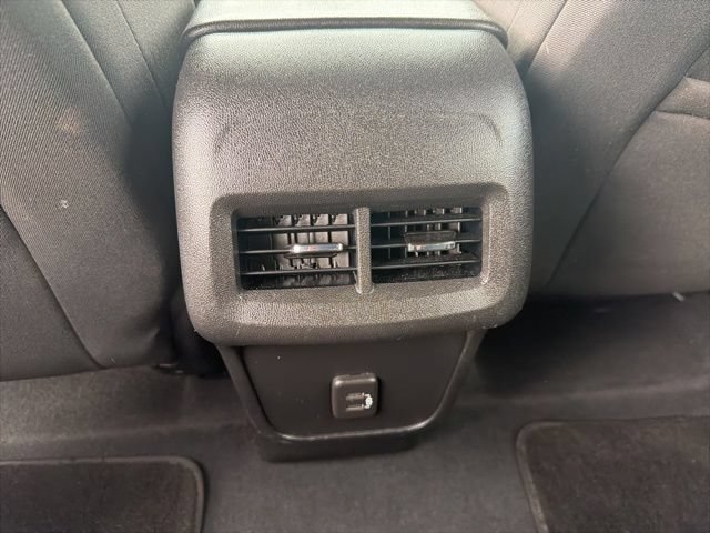 Used 2020 Chevrolet Equinox LT AWD/4WD image 16