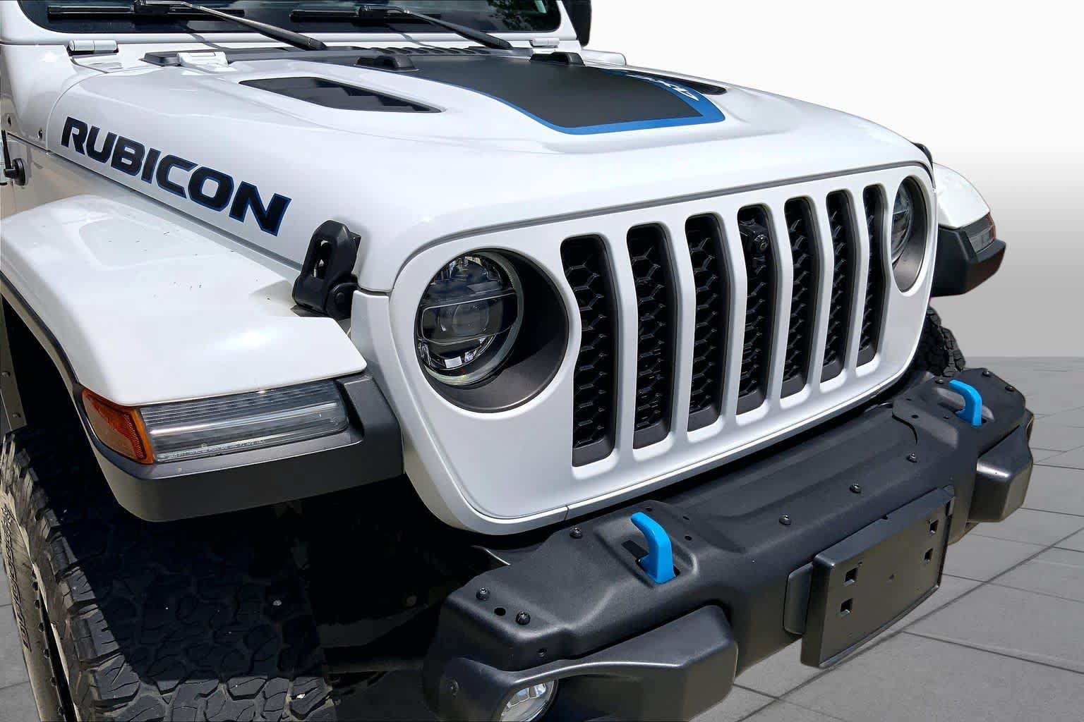 Used 2021 Jeep Wrangler Unlimited Rubicon 4xe w/ Cold Weather Group AWD/4WD image 32