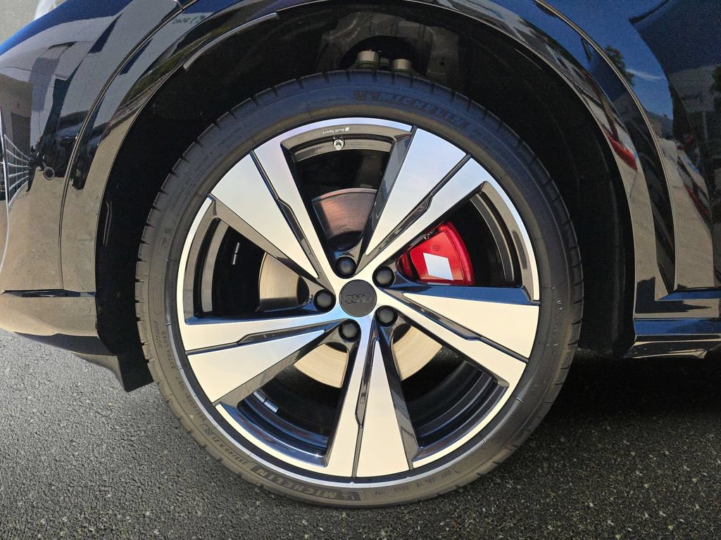 New 2026 Audi SQ5 Premium Plus AWD/4WD image 33