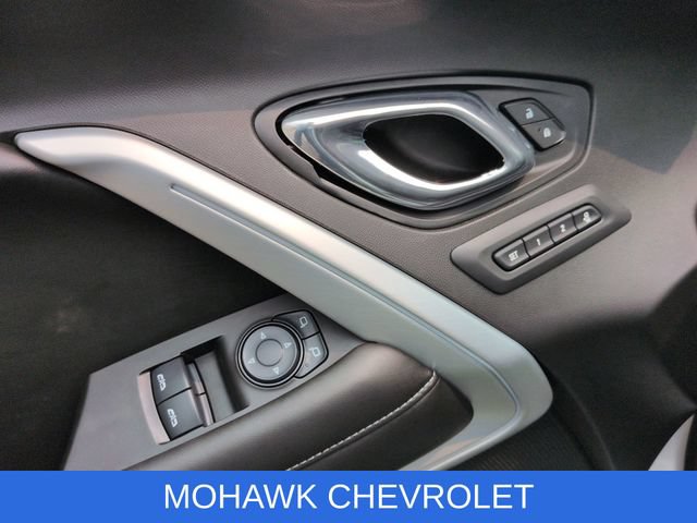 Used 2017 Chevrolet Camaro SS RWD image 24