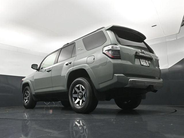 Used 2022 Toyota 4Runner TRD Off-Road Premium AWD/4WD image 22