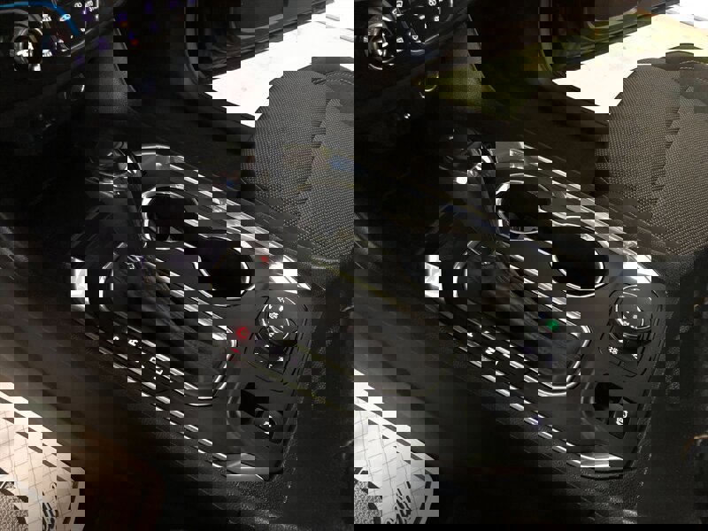 Used 2020 Chevrolet Traverse LT w/ Driver Confidence II Package image 13