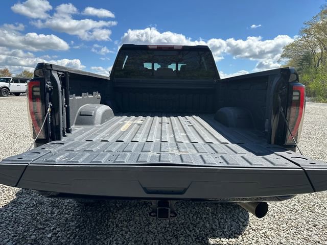 Used 2024 GMC Sierra 3500 AT4 w/ AT4 Premium Plus Package AWD/4WD image 13