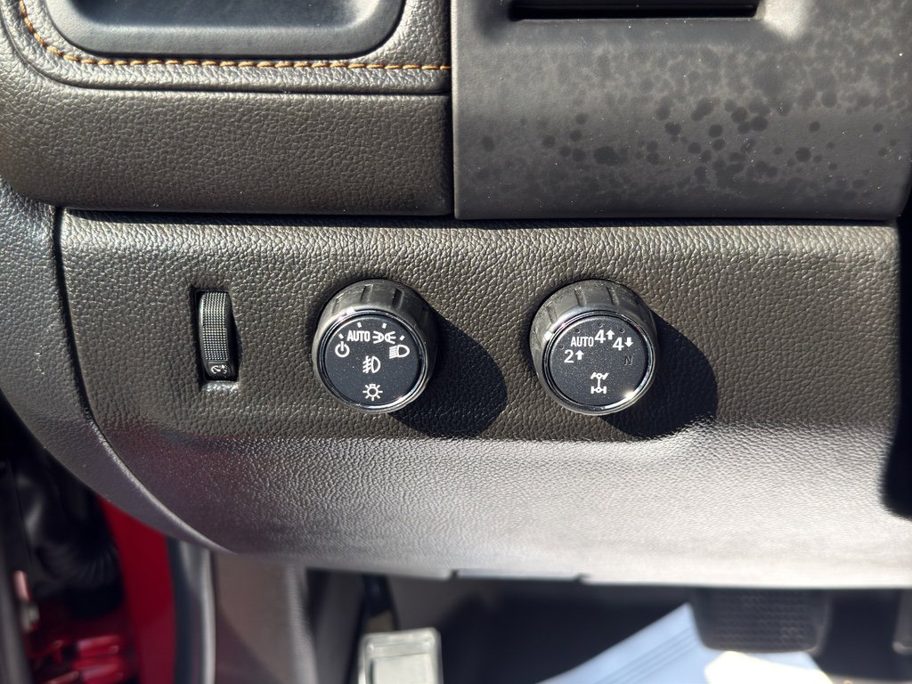 Used 2022 GMC Canyon AT4 w/ Trailering Package image 17