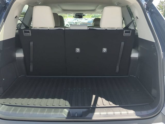 New 2026 Toyota Grand Highlander FWD image 13