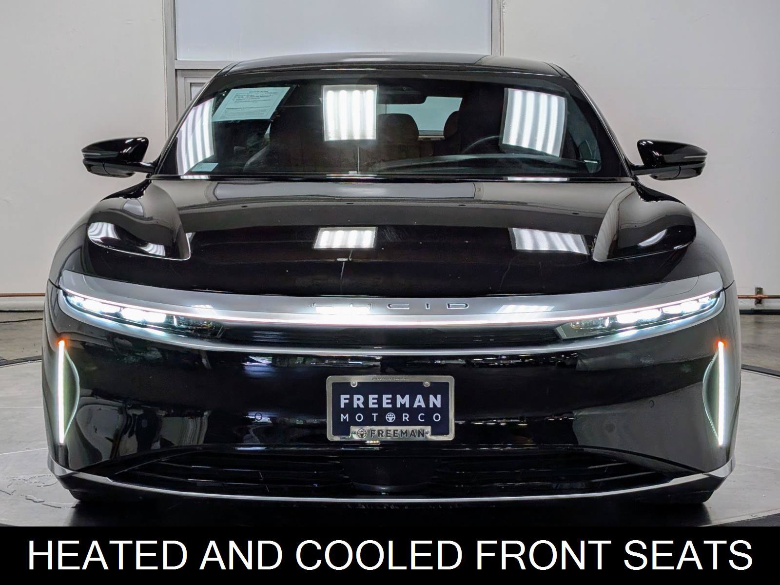 Used 2024 Lucid Air Touring AWD/4WD image 3