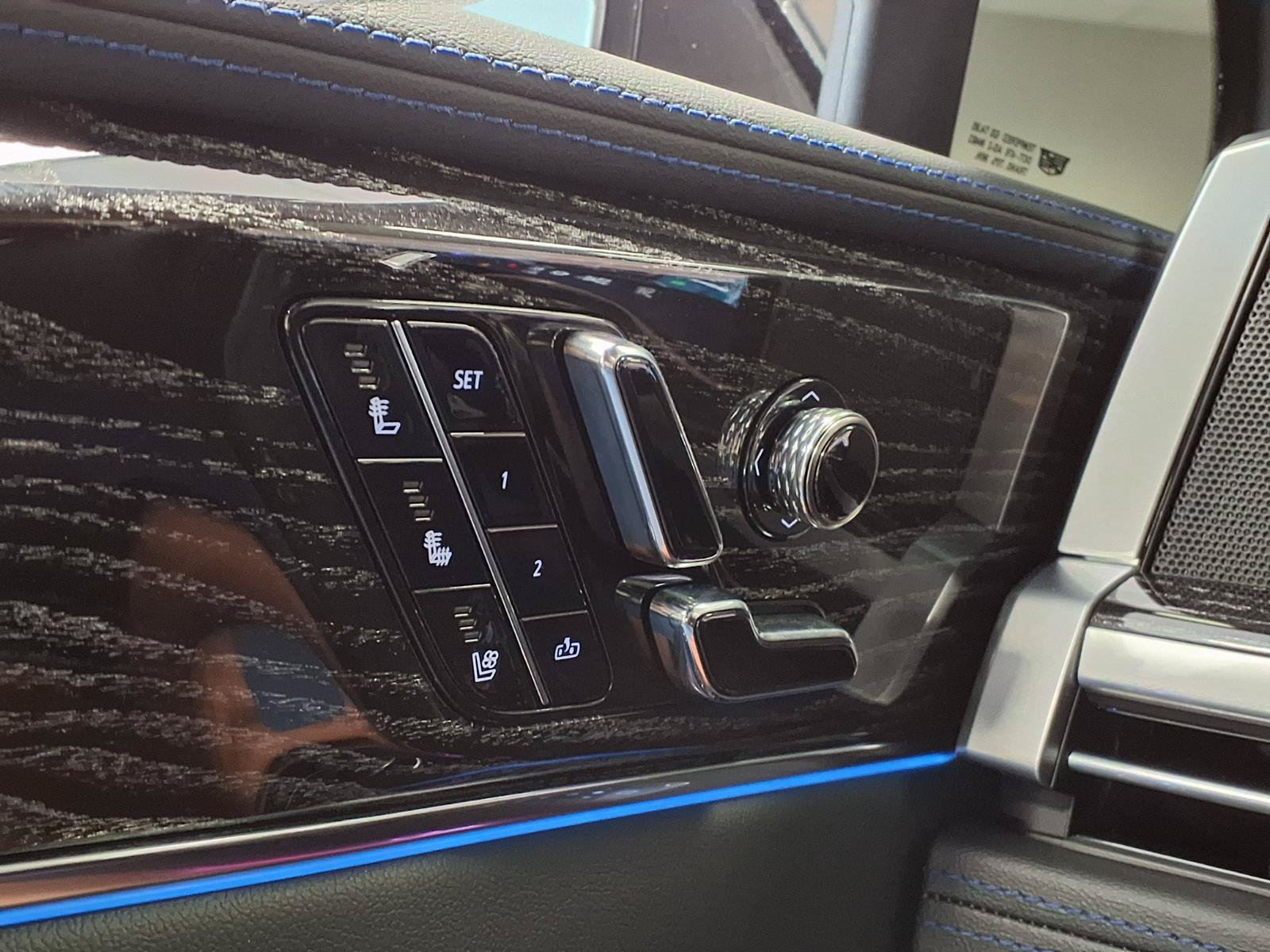Certified 2026 Cadillac Escalade IQL Luxury AWD/4WD image 27