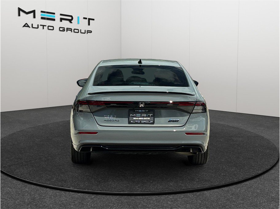 Used 2025 Honda Accord Sport image 8
