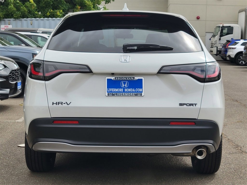 New 2026 Honda HR-V Sport image 5
